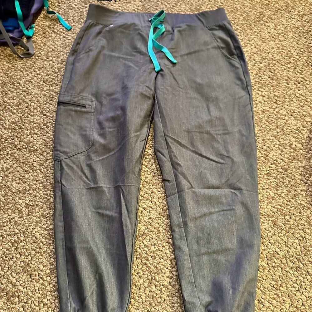 Zamora Petite Pants - Figs